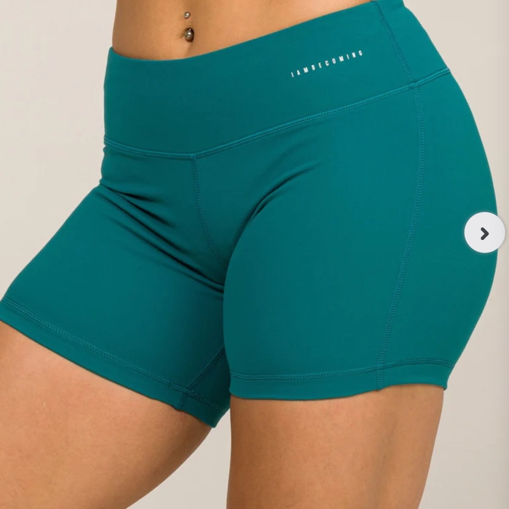 IAB 5” inseam no ride workout short tech body contouring fit